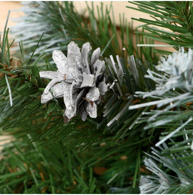 Венок новогодний d-45 Рождественский белоснежный, шишка серебро - фото - 2