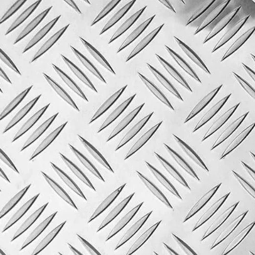 Лист алюминиевый рифленый Квинтет 300*1200*1,5 Лкв 01.05.00