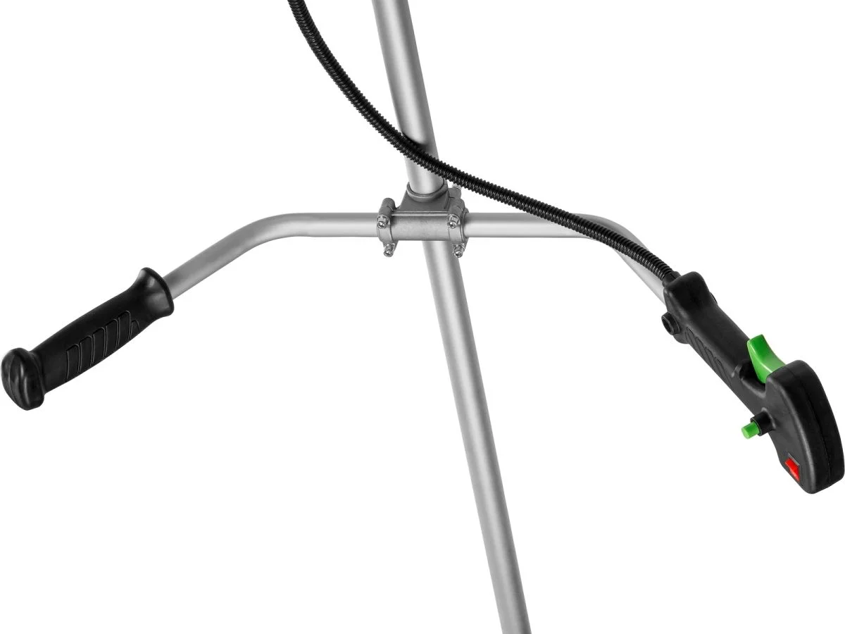 Мотокоса бензиновая BC-210, 2.1 кВт, DGM  